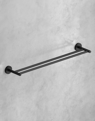 Vannasistabas dvieļu pakaramie un plaukti