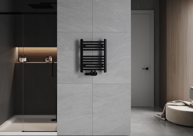 melns radiators vannas istabai