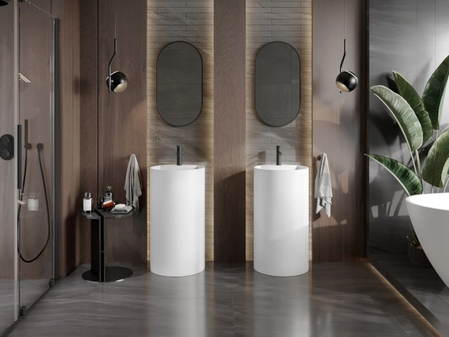 Neitrāla gaisma vannas istabā