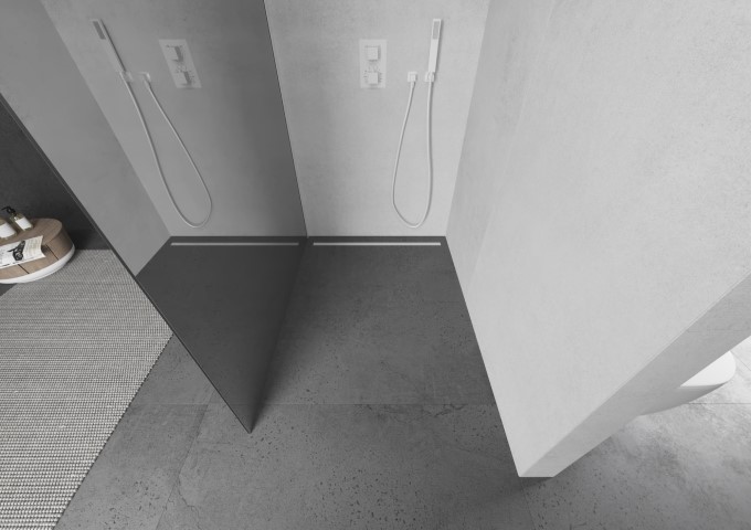 Dušas sienas spogulis