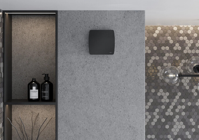 Melns vannas istabas ventilators