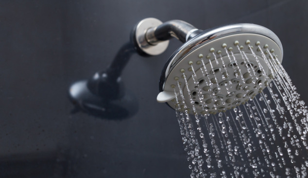 Iebūvējamie vannas un dušas jaucējkrāni jūsu vannas istabā