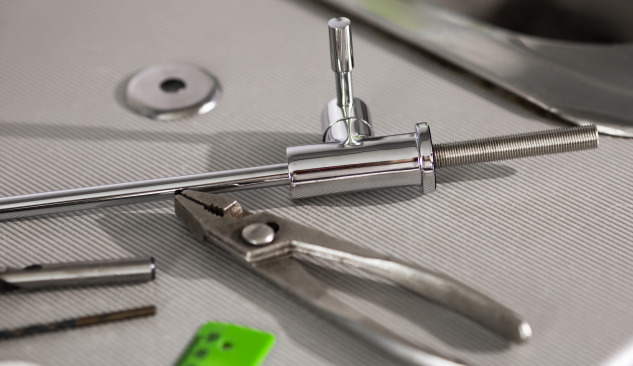 Kā izvēlēties dušas stieni?