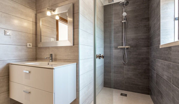 Kā izvēlēties labu dušas sistēmu?