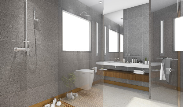 Stilīga vannas istaba ar iebūvētu dušas sistēmu