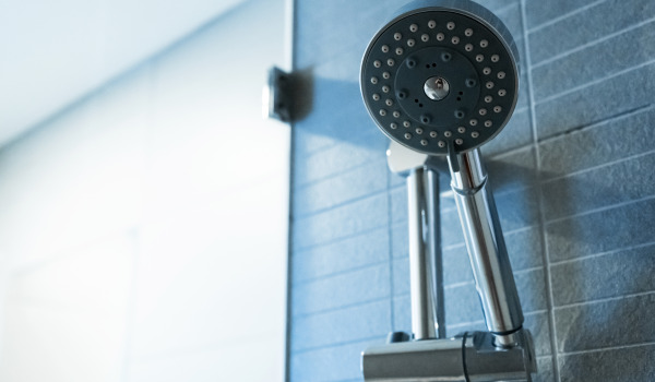 Ērtākie dušas turētāji