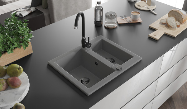 Kā atbrīvoties no nepatīkamās smakas izlietnē?