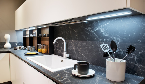 Kā izvēlēties labu virtuves jaucējkrānu?