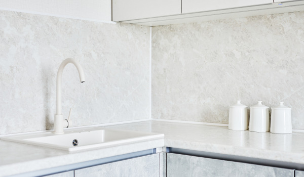 Kompozītmateriāla izlietne - kā par to rūpēties?