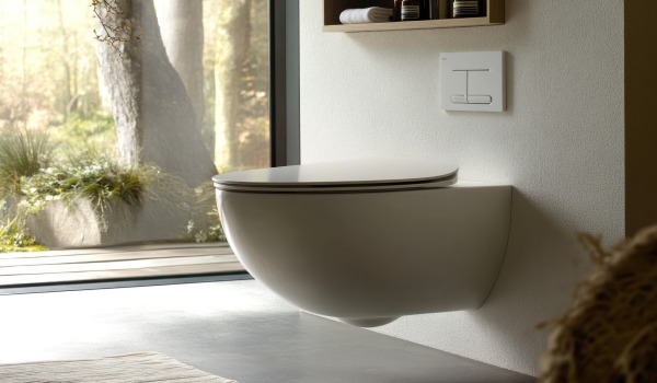 WC pods ar apkakli vai bez tās?