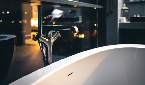 Kā salabot vannas krāna pārslēdzēju? Ekspertu padomi