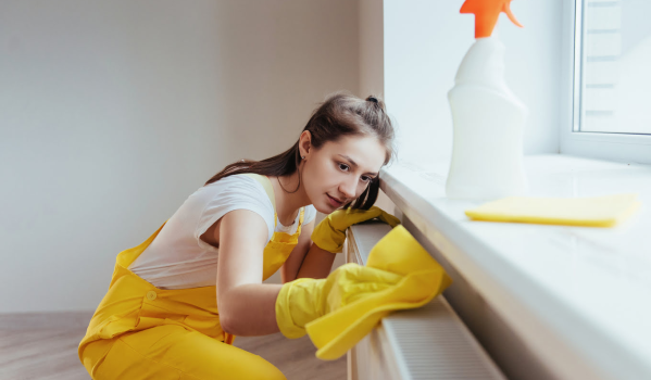 Kā iztīrīt radiatoru iekšpusē un ārpusē?