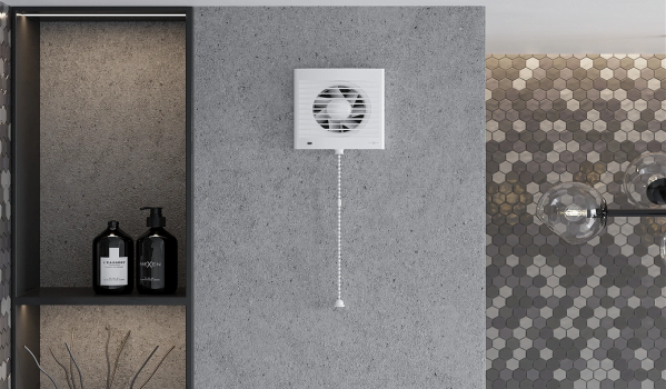 Vai vannas istabas ventilators var būt virs dušas?